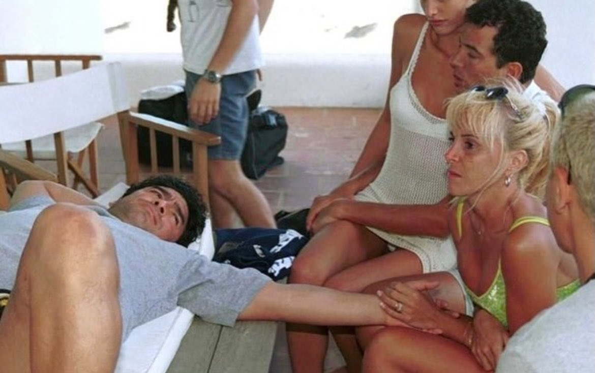 Como todo lo relacionado a Diego, la historia completa es mejor.