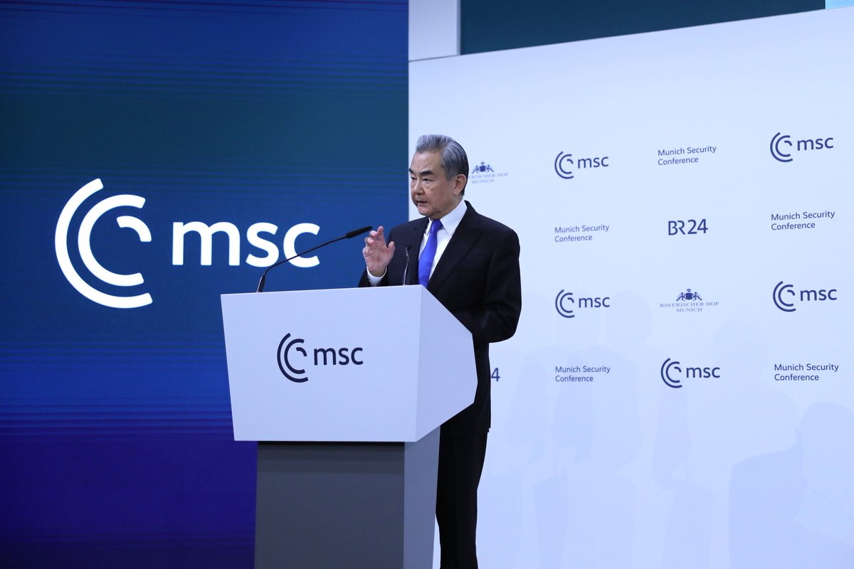 王毅外长在第62届慕尼黑安全会议“中国专场”上的主旨讲话
🔗mfa.gov.cn/wjbzhd/202602/…

Keynote Speech by Chinese FM Wang Yi at the 62nd Munich Security Conference Conversation with China
🔗fmprc.gov.cn/eng/wjbzhd/202…