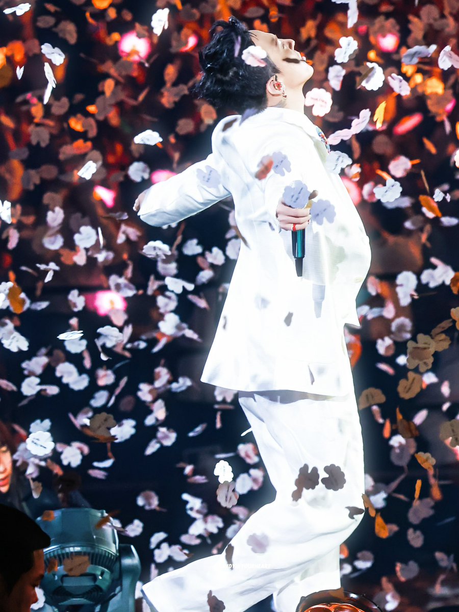 260215 ❤️
#지드래곤 #권지용 #ジヨン
#GD #權志龍 #GDRAGON
#GDFAMMEETING2026