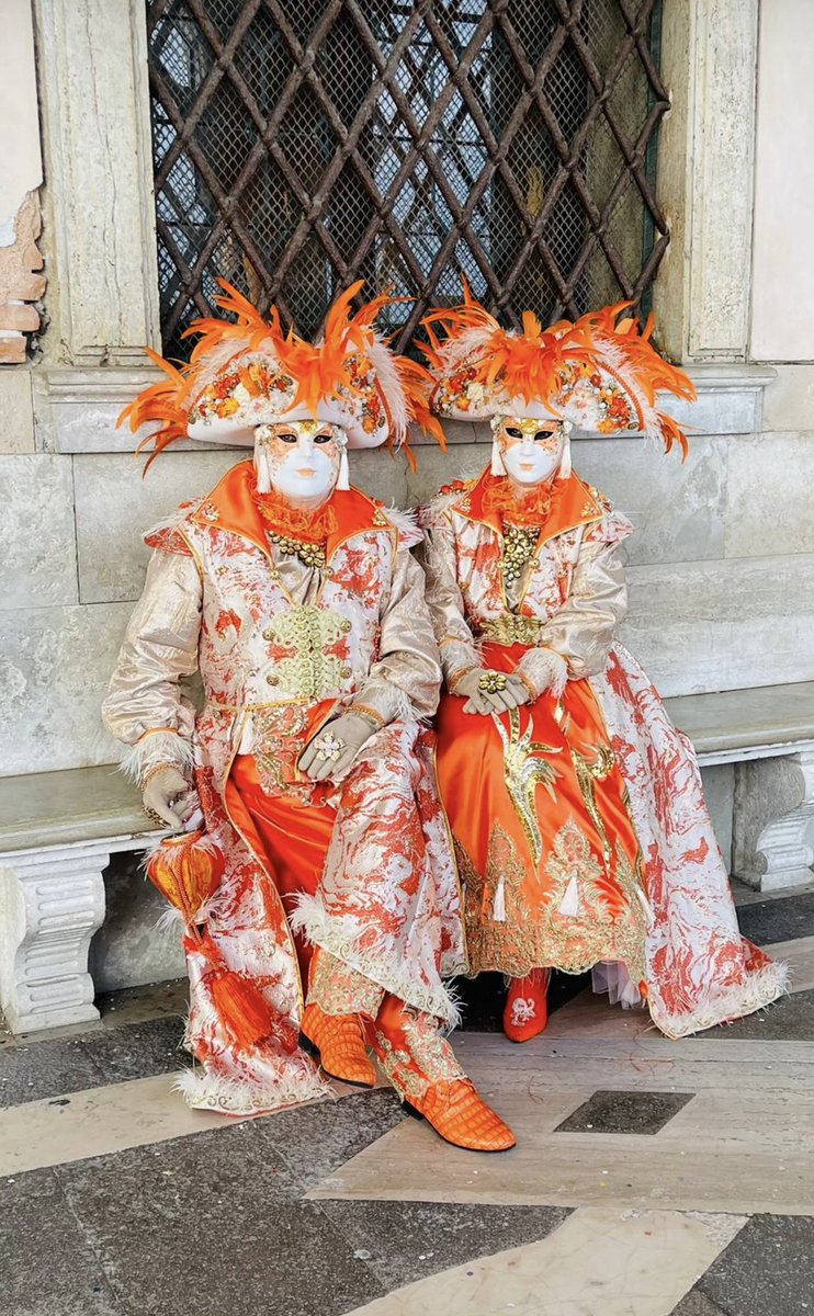 SJZ #RipEmber + Silver 🐶🐺🌈 tweet media