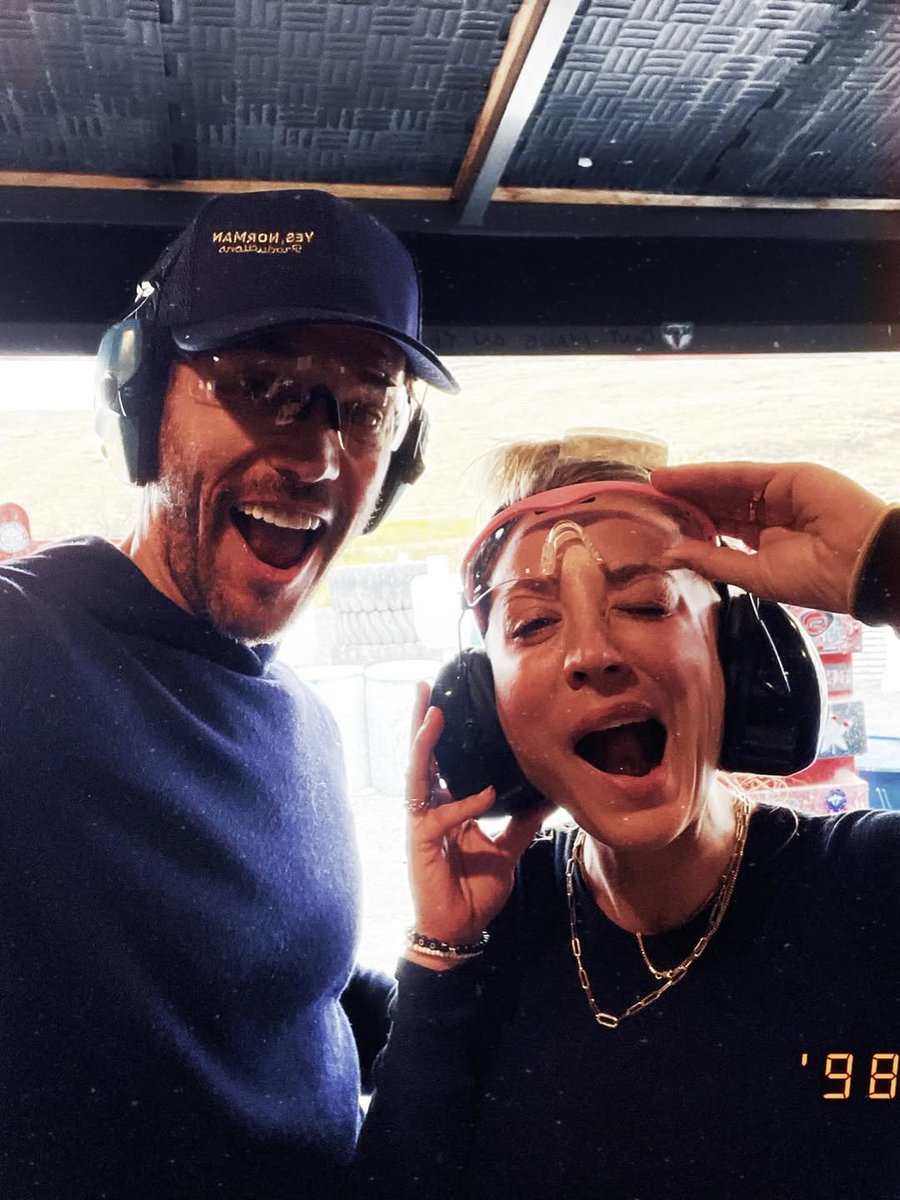 Kaley Cuoco 💎 tweet media