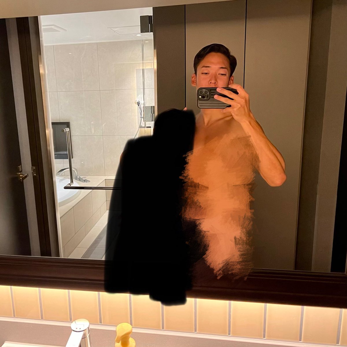 ネットで話題になっているAV新法の抜け穴。
このポストが本物かどうかはわからないが、こうした方法があることは容易に想像がつく。
男性嫌悪、性嫌悪が底流に流れているAV新法は、性産業に詳しくない議員が作ったためバグが多い。
作り直すべき。