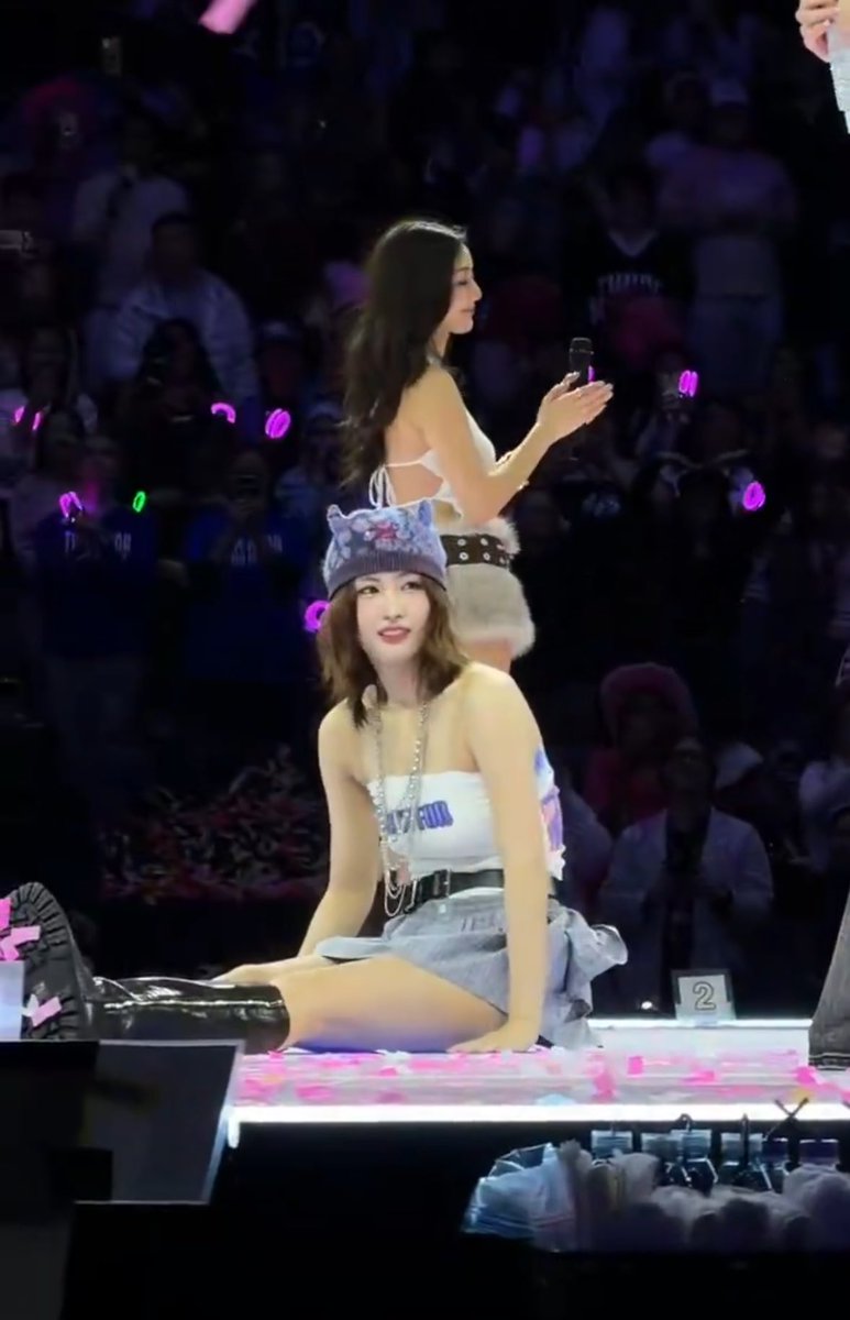 昨日のももちゃんも可愛いすぎな🥺🩷 #TWICE #MOMO #平井もも