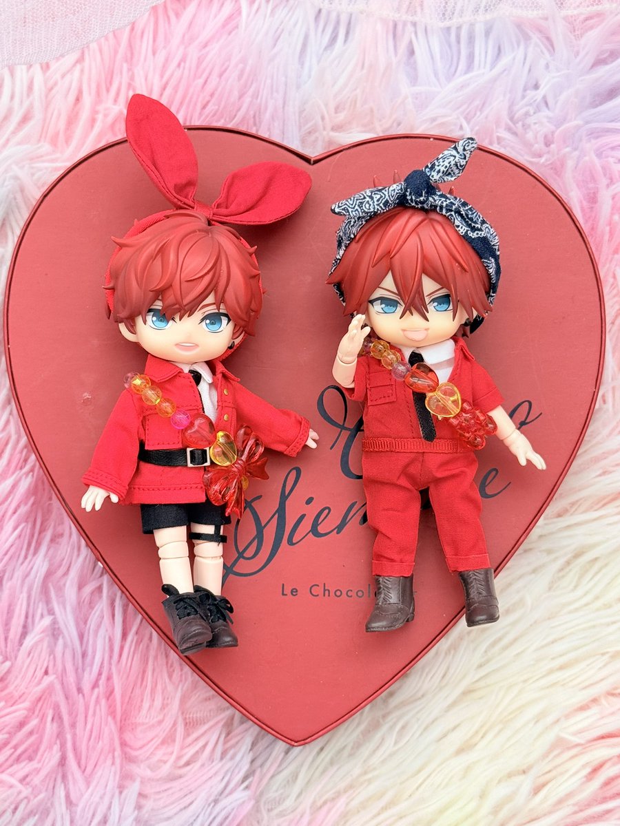 하루 늦었지만 발렌타인 분위기 내보기~♥️♥️