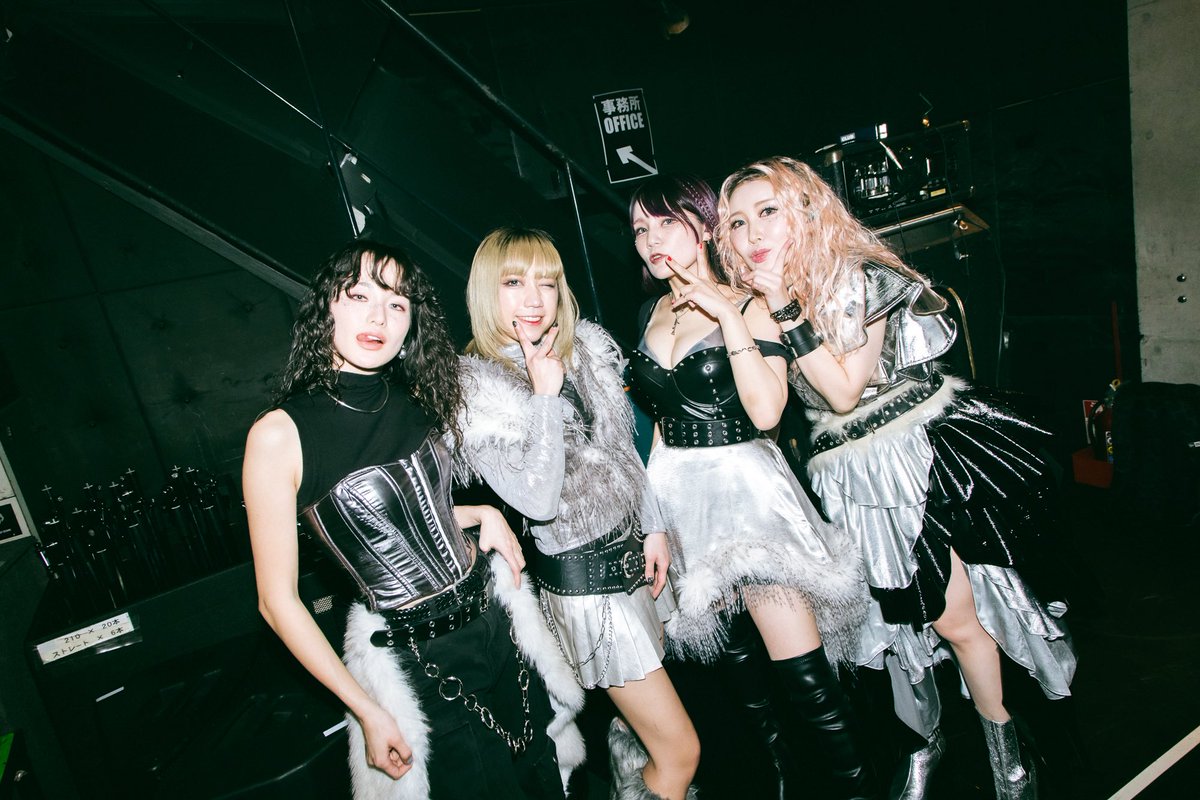 Mihoページ 昨晩はMIXED HELL 2026/川崎CLUB CHITTA'にてZilqy二回目のライブで