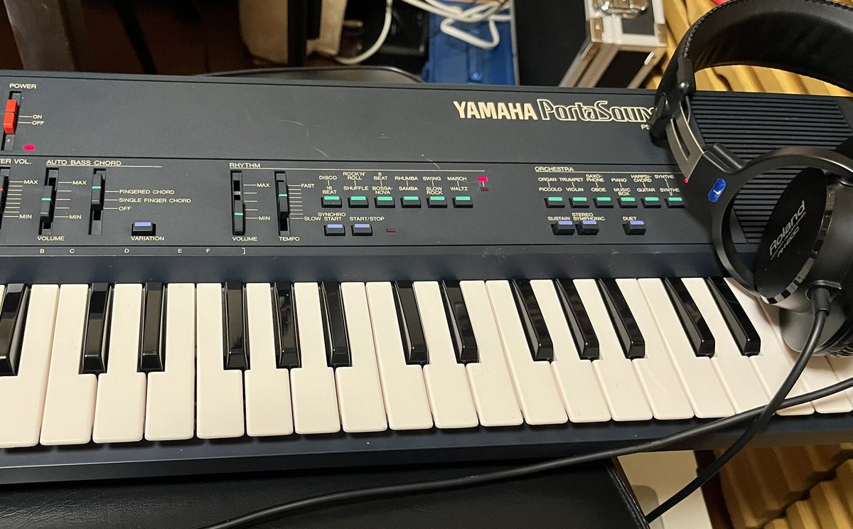気づけばアコギもベースもチューナーも、そしてこれもYAMAHAなレコーディングになってた