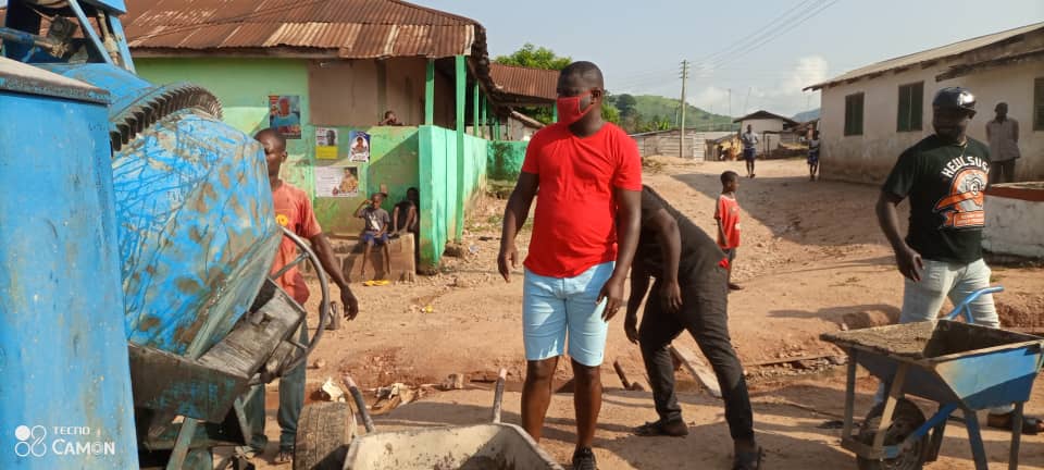 The Great Super strategic Minority Chief Whip Hon Annoh-Dompreh has done a lot for Nsawam Adoagyiri Constituency. 

God bless Hon. <a href="/FAnnohDompreh/">Hon. Frank Annoh-Dompreh</a> we always appreciate his efforts for this Constituency Nsawam Adoagyiri Constituency. 
<a href="/Gen_Buhari_/">Gen. Buhari</a> <a href="/AfiaDimple_/">Afia Dimple🦋</a> <a href="/DashelleAdu/">Ms.NPP</a>