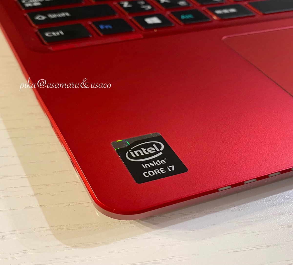 美品　赤　新品SSD256GB⭐️windows11　ノートパソコン　779 久しぶりに昔買ったノートパソコン💻を起動してみたらWindows8.1 Proで