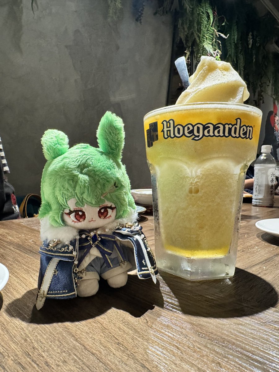 集會所尾牙～
百香果啤酒冰沙真的太大杯啦🤣🤣🤣