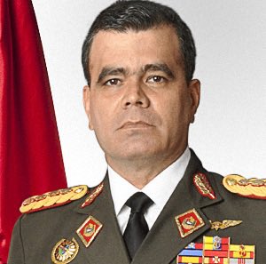 pburelli's tweet image. LA RESPUESTA ES FÁCIL 

La FAN(B*) es clave para el ecocidio. Nada ocurriría sin su visto bueno. Las balsas, los motores, el combustible, el mercurio, y el transporte de los minerales pasa por vías custodiadas por militares o malandros disfrazados de militares. Solo en una FAN