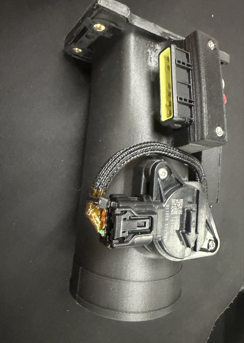 昨日の美浜ではこれも受け取って参りました。NA6ホットワイヤー式エアフロぉ〜（ドラえもん風でゆってみよー）

改良版です。

近々すぺお号に付けて再テスト！！

問題なければいよいよ製品化ですねー