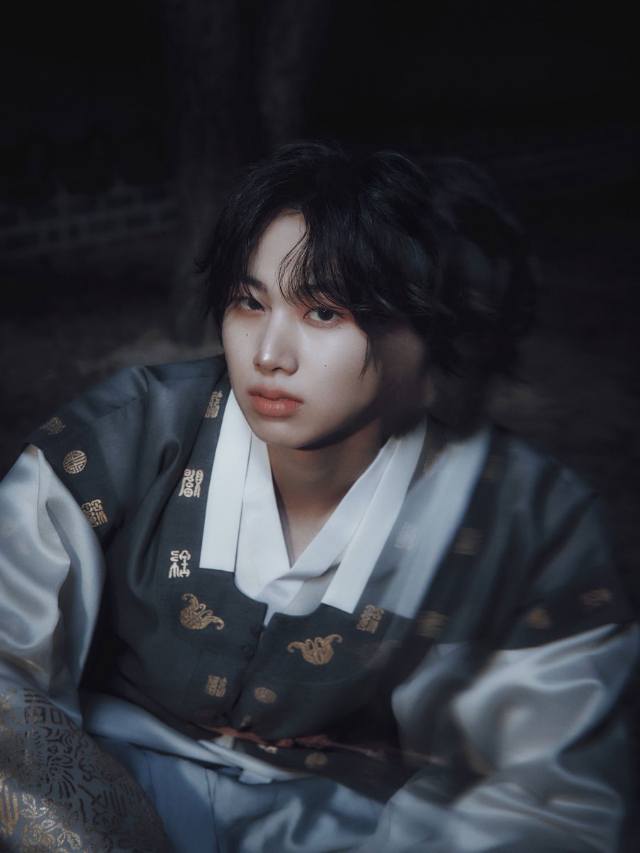힙냥 tweet media