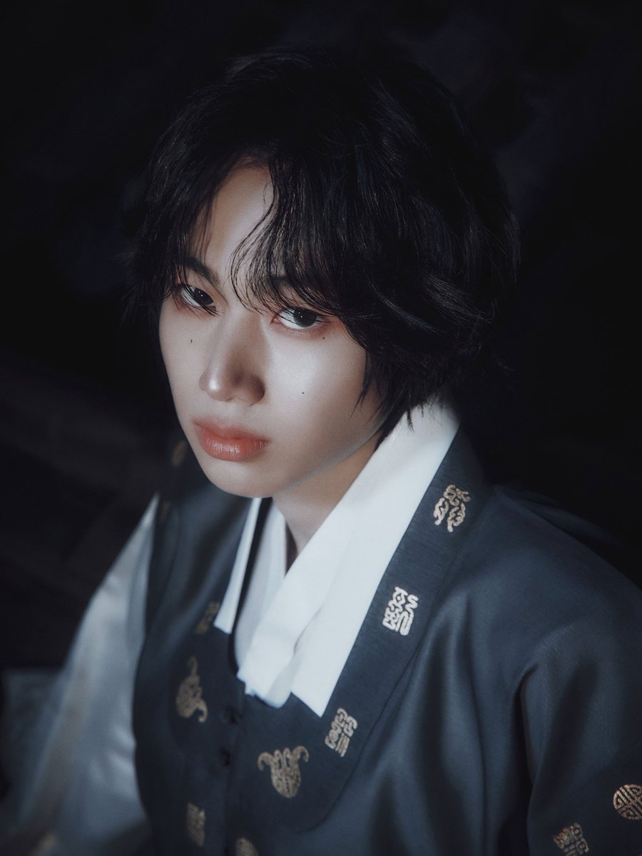 힙냥 tweet media
