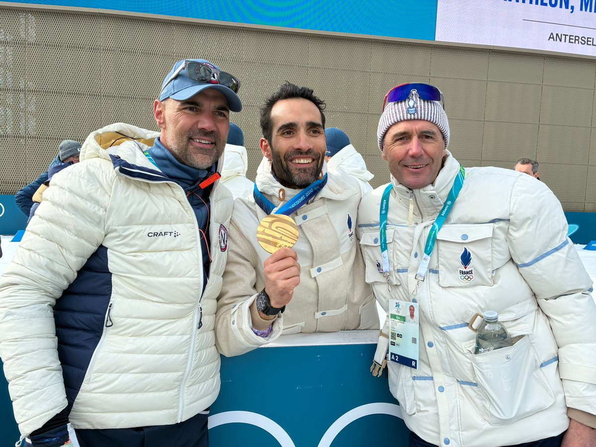 Martin Fourcade et ses coachs de Vancouver 🥰