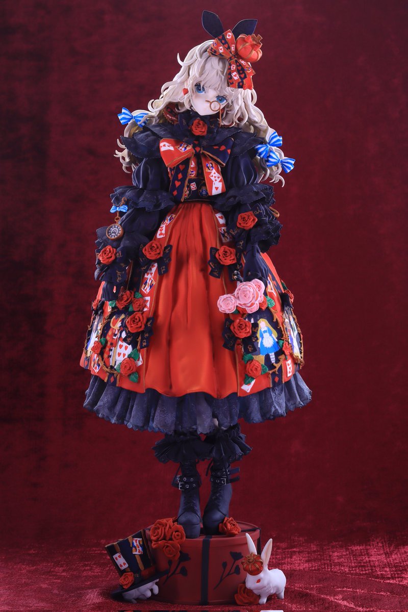 ガレージキット 「赤の女王とPrincess Alice」 ディーラー:MAGI ARTS様