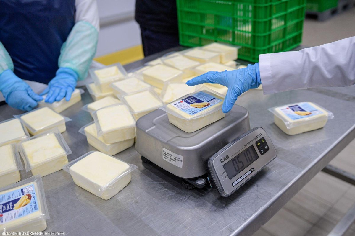 “Her evde, her vatandaşın tüketebileceği ürünler üretiyoruz”

Haberi okumak için;

izmir.bel.tr/tr/Haberler/50…