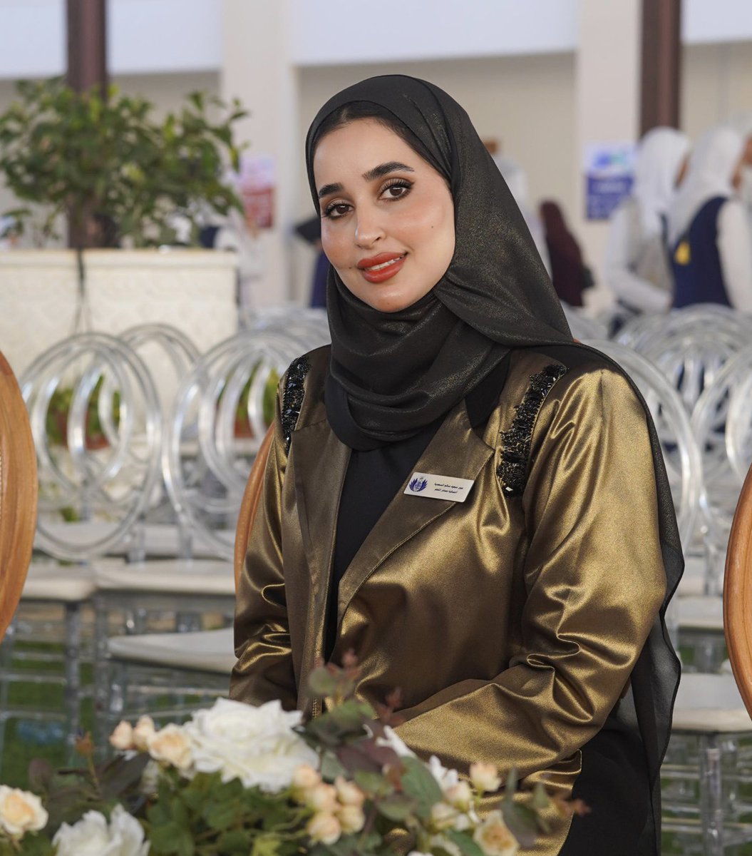 Sqs1418's tweet photo. خالص الامتنان لكل من يثمّن العطاء، فهذا التكريم وسامُ فخرٍ ومحفّزٌ لي لمواصلة التميّز وتحقيق المزيد. @majdaalakhzami @Lrc_2021 @EduGovMct @EduGovMct1418 https://t.co/UjbR9xPEcO