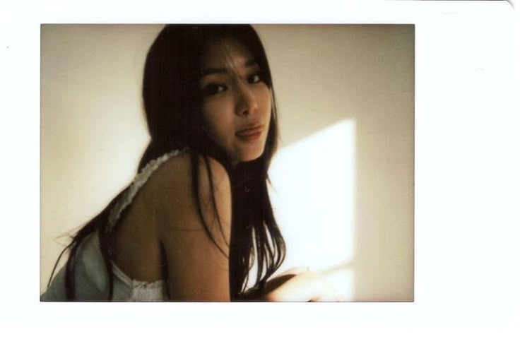 restarting . . .

hi, i’m bonnie ! looking for interactive moots 

       about me: 
𖦆 ꧇ she/ her, filo 
𖦆 ꧇ ‘07
𖦆 ꧇ baking, shows, piano, books

♡ / ↻ to be mutuals &amp; to spread as well ;) 

[ #studytwtph #archivetwt #studytwt ]