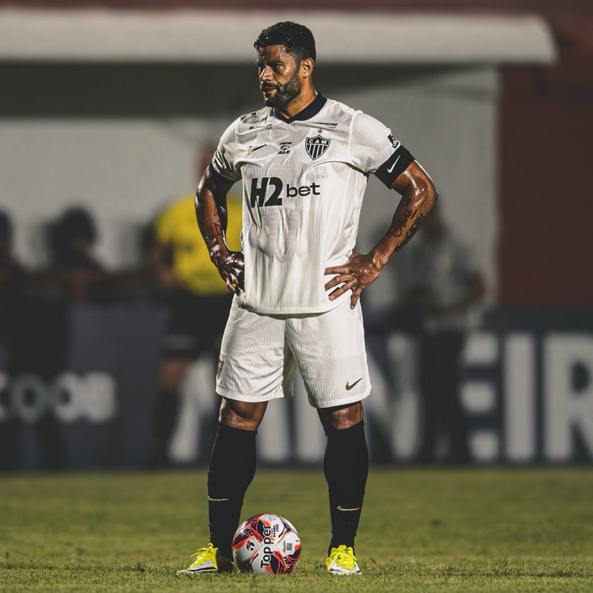 Hulk é o jogador com mais gols de falta (17) no futebol brasileiro desde a sua chegada ao Atlético Mineiro.

🗞️ <a href="/R10Score/">R10 Score</a> 
📸 Reprodução