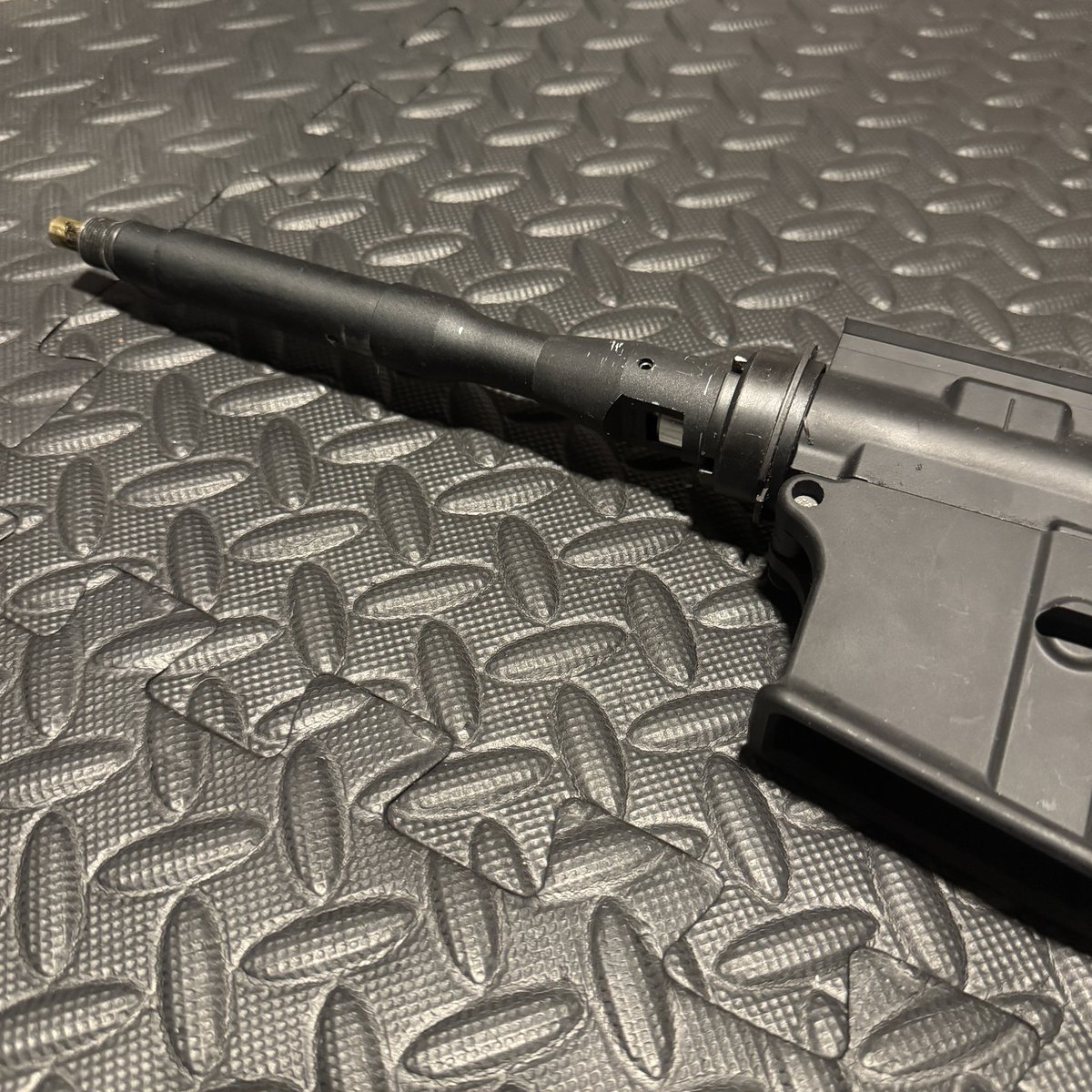 WaypointAirsoft's tweet photo. みなさん、こんばんは。
東京マルイ Evolt用　WA VFC バレルスペーサーを販売開始しました😍

アルミ CNC

リポストとフォローで1名様にプレゼントいたします❗️
期日は2/22までです❗️ https://t.co/dJh3dtpNyx