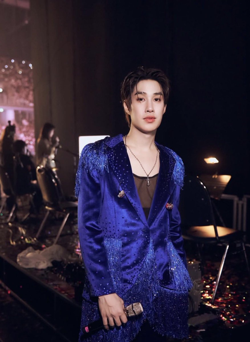 หล่ออะ😭😭😭😭😭😭