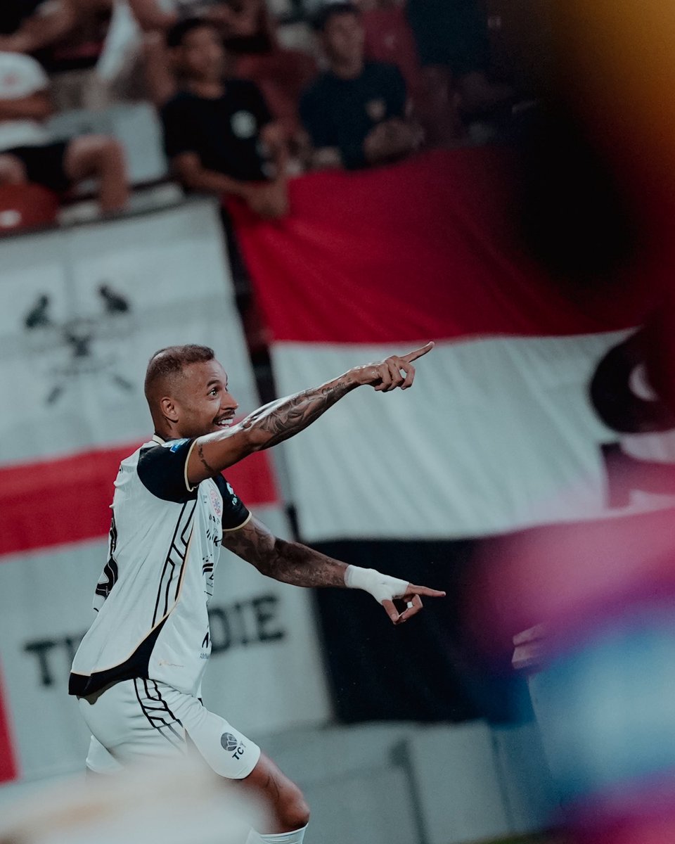 Tambah lagi Gus!🧑‍🦲🔥

#PersijaDay #BRISuperLeague #Persija