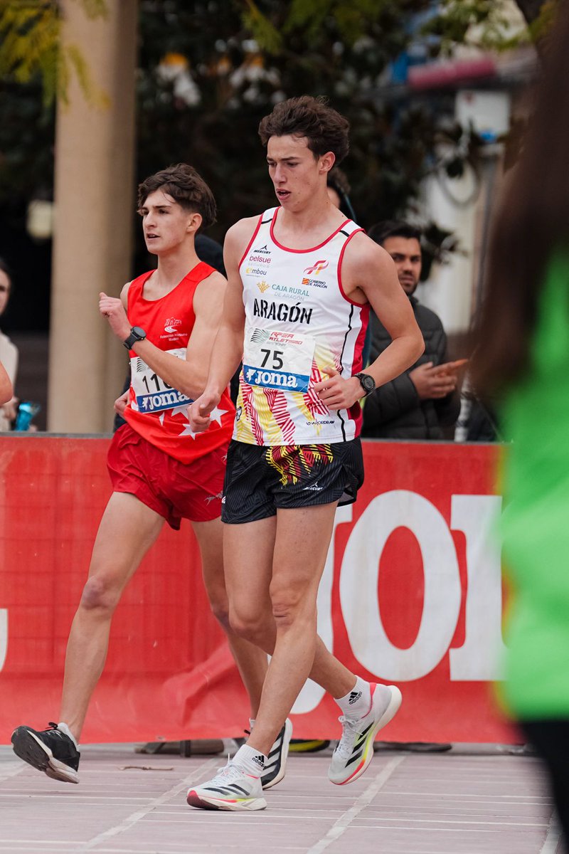 En Sub18 🚹 #CEmarcha dominio y título para Gabriel González

🥇 Gabriel González ⏱️ 42:57
👉 7º de todos los tiempos
🥈 Marcos López ⏱️ 43:14
🥉 Mar Suárez ⏱️ 43:48

📺 <a href="/LaLigaPlus/">LALIGA+</a>
📊 bit.ly/4arsVpR (individual)
📊 bit.ly/4rOaToO (FFAA)