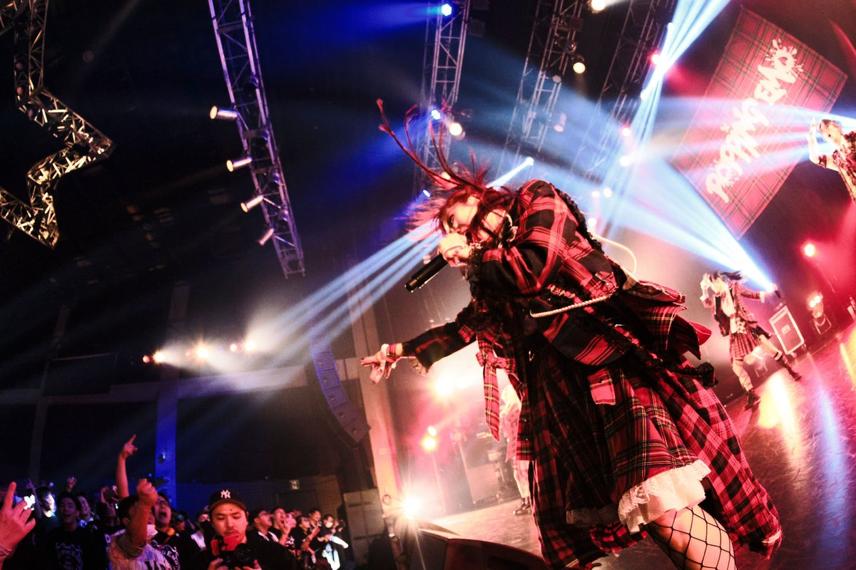 popping_emo's tweet photo. POPPiNG EMO
12th ワンマンライブ
"EMOTiONAL POP"
エンターテイメントに富んだ
POPPiNG EMO のワンマンライブは
いかがでしたか?🎪✨
最高に楽しかったぜぇ😎ありがとう‼️
#ポピエモ https://t.co/NaRR78ITrG