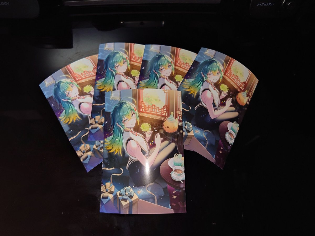 うおおおぉしろくまさんたくさん刷ってくれてありがとー！🥳🥳🥳 報告