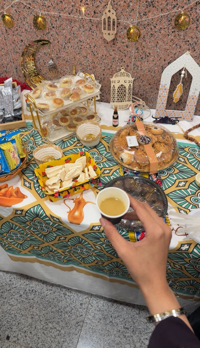 iitheeroo's tweet photo. اجواء وحركات حلوة فـ كليتنا 🥰 https://t.co/7fNXfnruLe