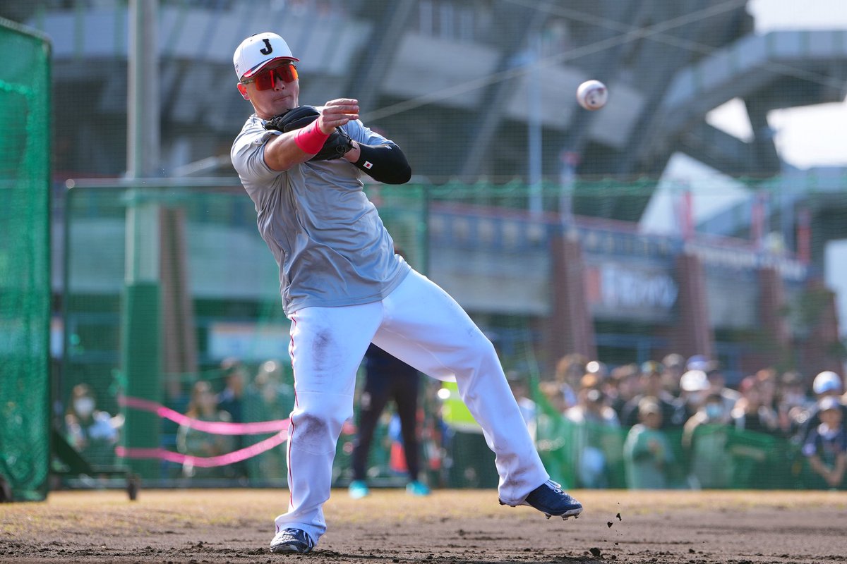 本日も、宮崎から届いた #牧秀悟 選手の写真をお届けします🇯🇵 #WBC