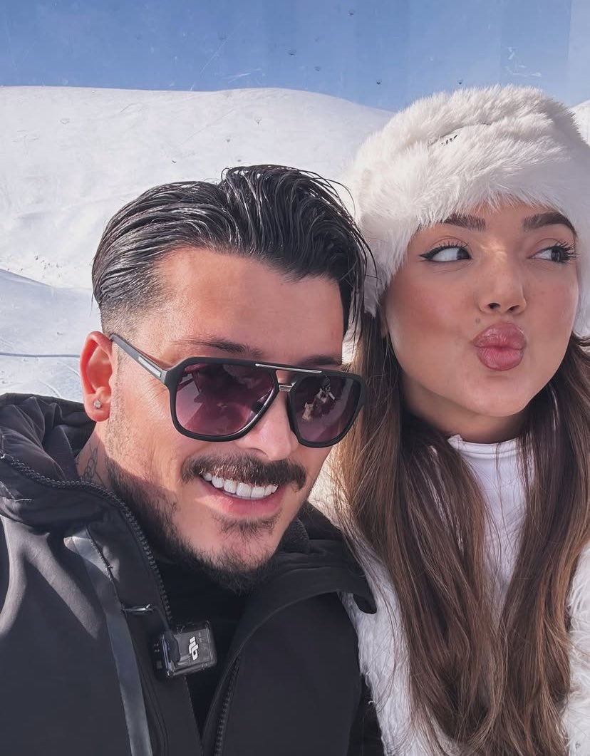 🤍❄️

|• #busmer  |• <a href="/busseunlu/">Buse Ünlü</a>  |• <a href="/merttinderee/">Mert İndere</a>