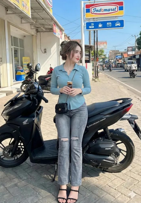 ayam kampus solo | BO Solo tweet media