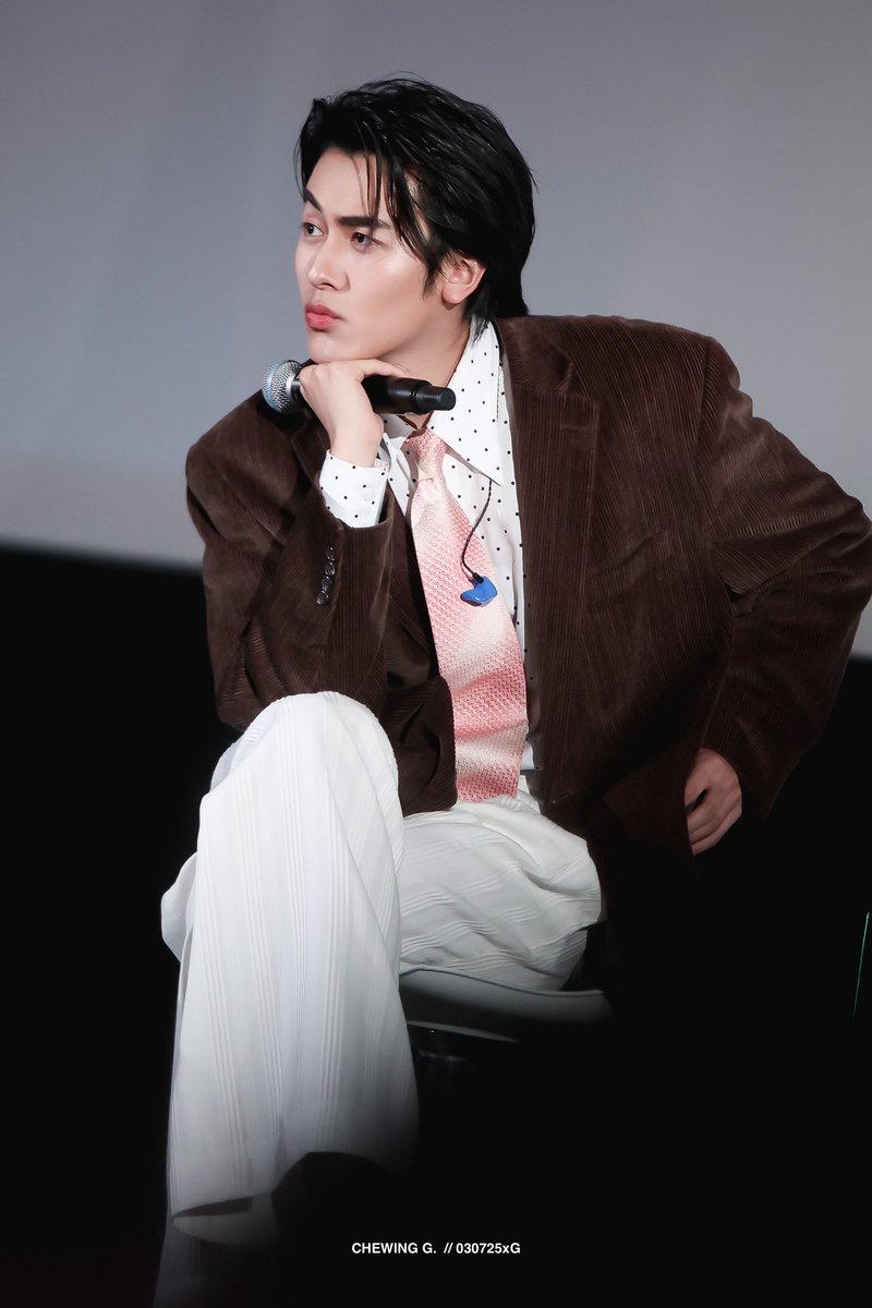 030725xG's tweet photo. 260215 — แอคติดผมอีกแล้ว

#แบงก์ที่ใช่กับคนที่ชอบSpecial
#PROXIEth #PROXIEGorn https://t.co/9FTCarkTyr