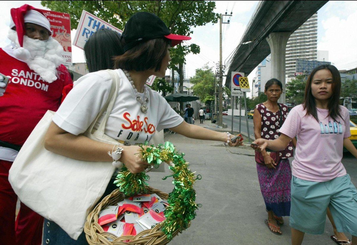 OffSideOfWorld's tweet image. Countries Where Condoms Are MOST USED (50)

🇹🇭 Thailand
🇧🇷 Brazil
🇫🇷 France
🇩🇪 Germany
🇬🇧 United Kingdom
🇿🇦 South Africa
🇰🇪 Kenya
🇳🇬 Nigeria
🇺🇸 United States
🇯🇵 Japan
🇨🇦 Canada
🇦🇺 Australia
🇳🇱 Netherlands
🇸🇪 Sweden
🇳🇴 Norway
🇩🇰 Denmark
🇫🇮 Finland
🇪🇸 Spain
🇵🇹 Portugal
🇮🇹 Italy
🇧🇪