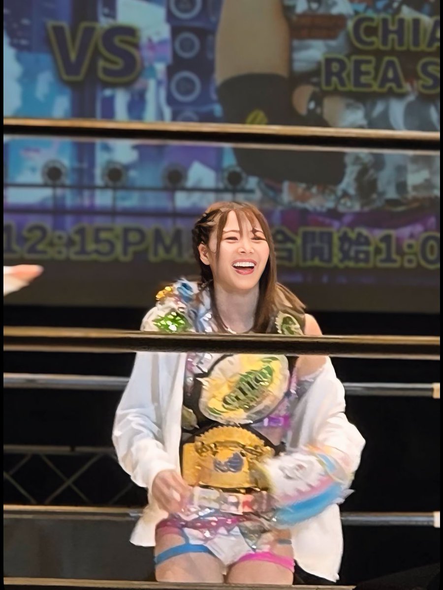 本日大阪176BOX 岩谷麻優ʚ🩵ɞ 昨日からの今日大阪🐙無事に辿り着いてて