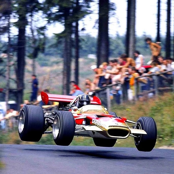 1969 German Grand Prix, Nürburgring, Graham Hill, Lotus 49B, Ford Cosworth DFV, 2,998 cc (183 cu in), V8, Hewland-Lotus 5-speed, 440 hp, 501 kg (1,105 lb)