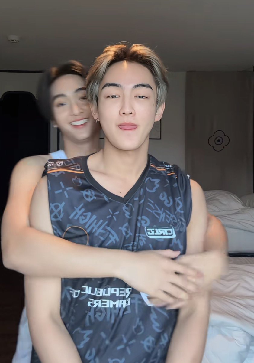 แย้มอยากได้ร่างเจ้
