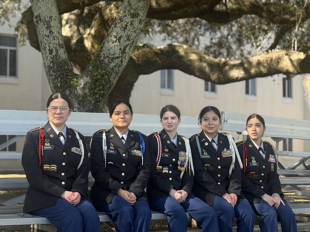 The Lexington Senior High School, Army JROTC tweet media