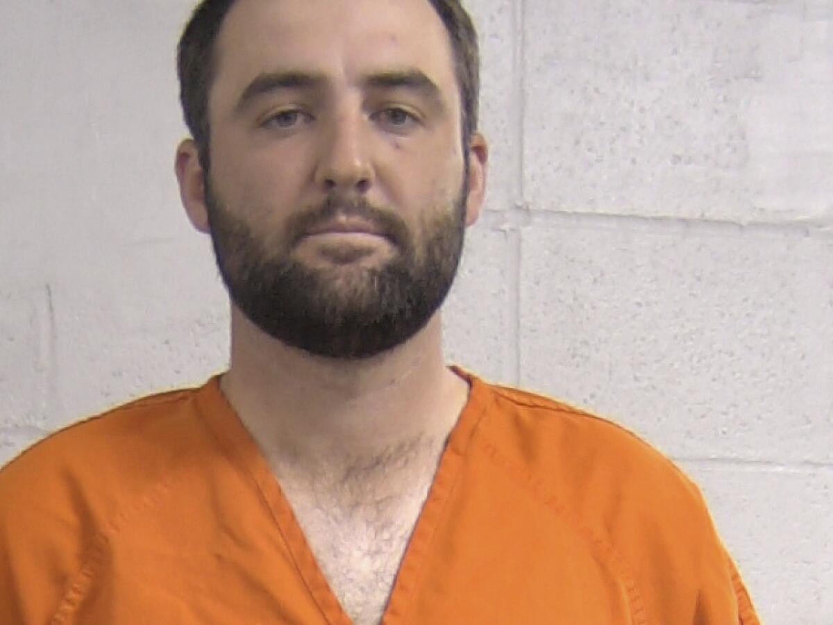 artofthecop's tweet photo. Former inmate and Bennett’s dad is 7 under thru 7 and 1 back https://t.co/jBDrDljueq