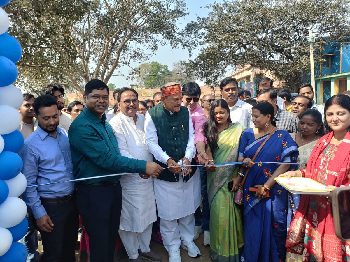 পশ্চিম বর্ধমান জেলায়  জামুড়িয়ার স্বনির্ভর বাংলার শিবির উদ্ধোধন করেন মাননীয় বিধায়ক হরে রাম সিং মহাশয়। #EgiyeBangla