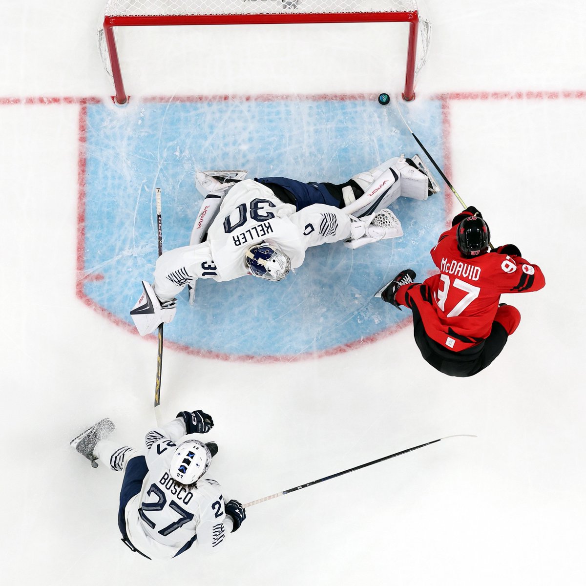 Celebrini ➡️ McDavid = 🚨 #MilanoCortina2026