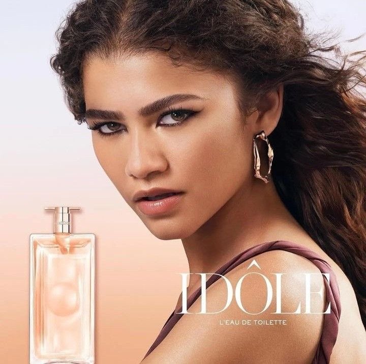 the fact that few days ago i was at a makeup/skin care store and i trying buy a new perfume and i was missing the Zendaya ambassador shining the store though her posters and now i low-key manifested that Zendaya is probably the new ambassador for either l’roeal or prada beauty