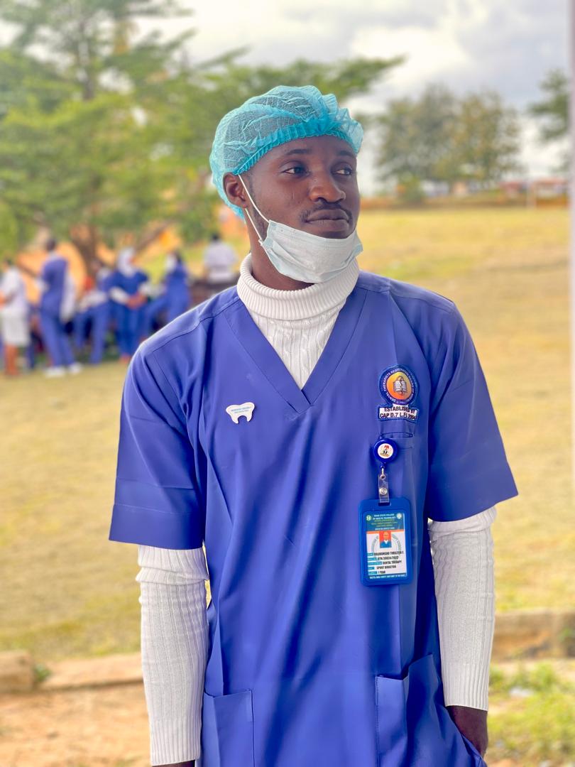 FolorunsoTimi14's tweet photo. I trust the next💪🏻 chapter because💗 l know the author✝.

#GODson
#Finalyearstudent
#Dentaltherapist
#NADThSSportDirector
#MDOFTCW https://t.co/sK3CYL0zbW