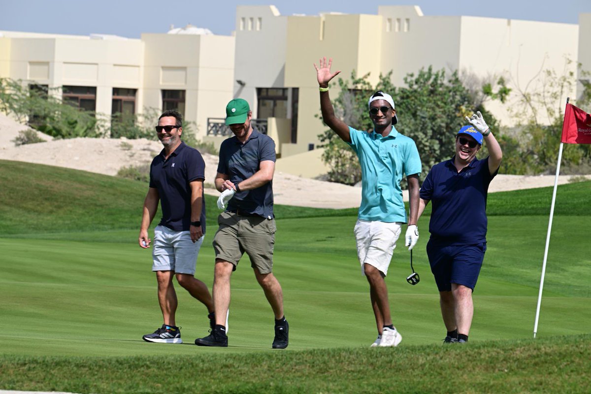 Bahrain Int. Circuit tweet media