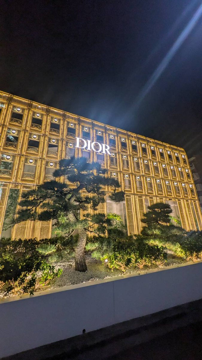 ここに佇むDiorセフンさんを想像してみたり...😌

#DiorBambooPavilion