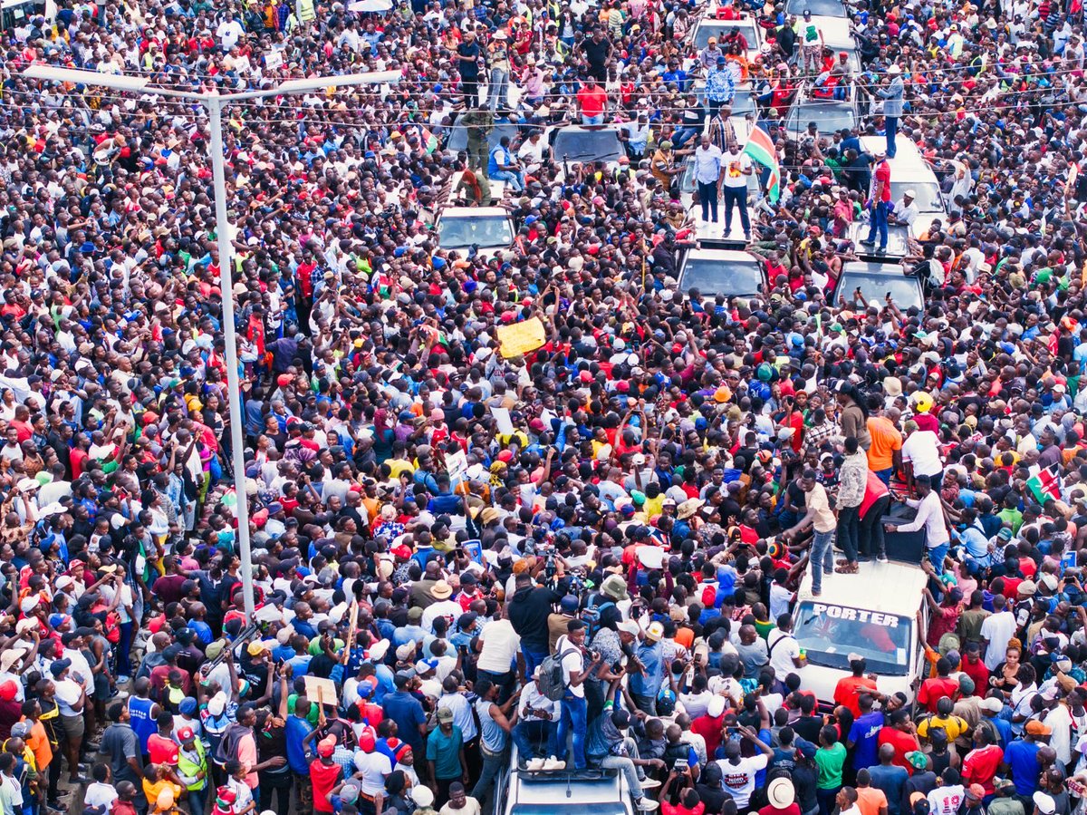 sholard_mancity's tweet photo. My fellow Kenyans, now that the Edwin Sifuna Kitengela rally has ended, I want you to observe something important.

Watch tonight’s news on Citizen TV, NTV, and other stations when they cover the Kitengela rally.

Notice what they focus on most:
- The teargas and police incident
- Or how successful the rally was
Also, look at tomorrow’s newspapers.

What will be on the front page, the teargas, the police incident, the scale of the rally, or something completely different?

Pay close attention.
I will explain something later.
