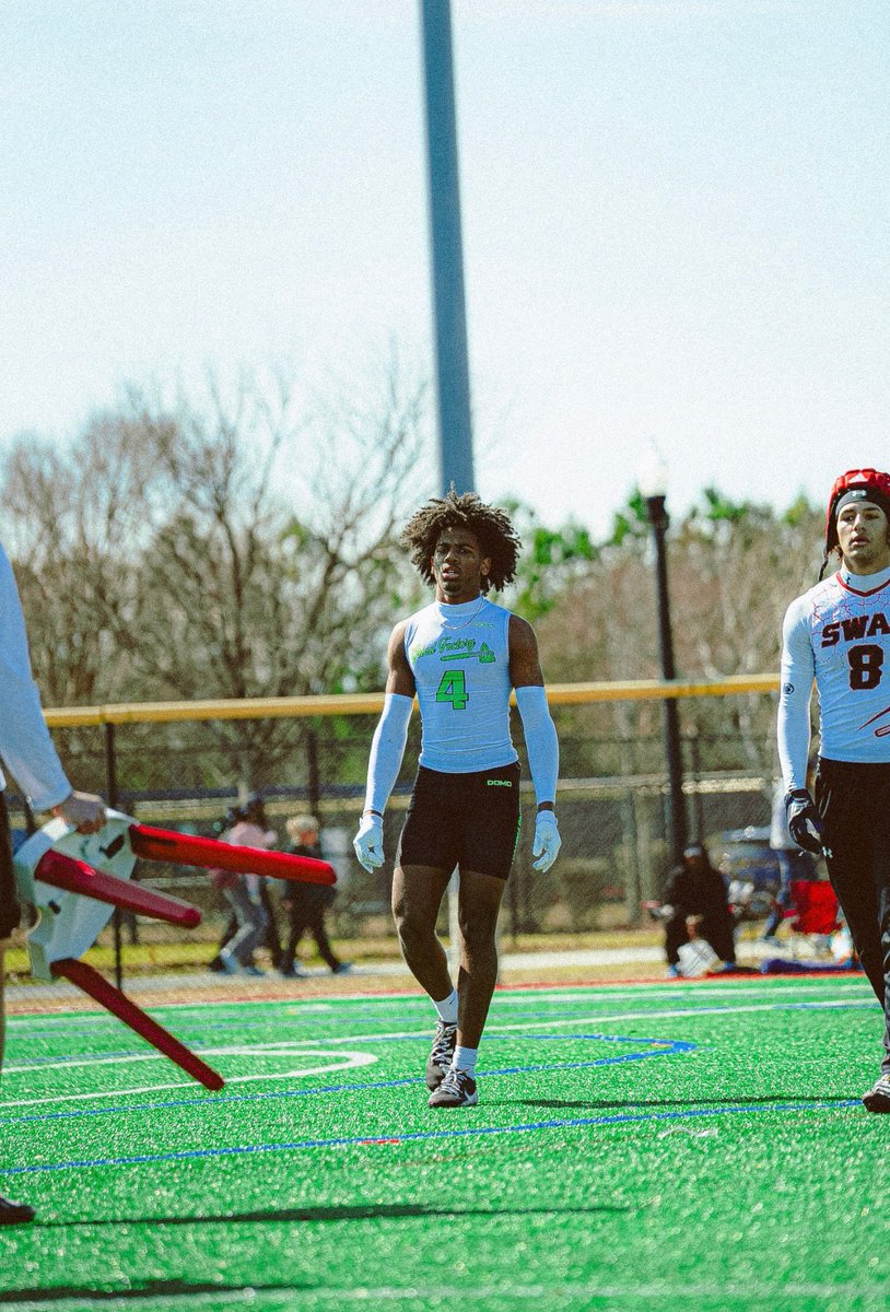 Isaiah Reeves 2028 6'1 185 DB tweet media