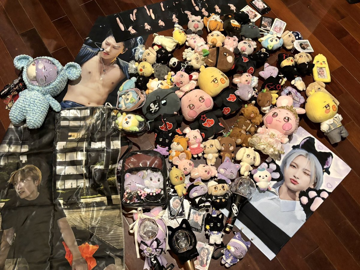 Big thanks to <a href="/tinyraebang/">-tinyraebang</a> 

Udah sekian kalinya ikut Norae kalian
walau hari ini agak telat sejam😭
tapi masih bisa menikmati sisa lagunya sampai acara habis

Big thanks to all my friends too🤍
Sebelum masuk Bulan Ramadhan, Mohon maaf lahir batin semuanya🙏🏻 baik dari kata-kata