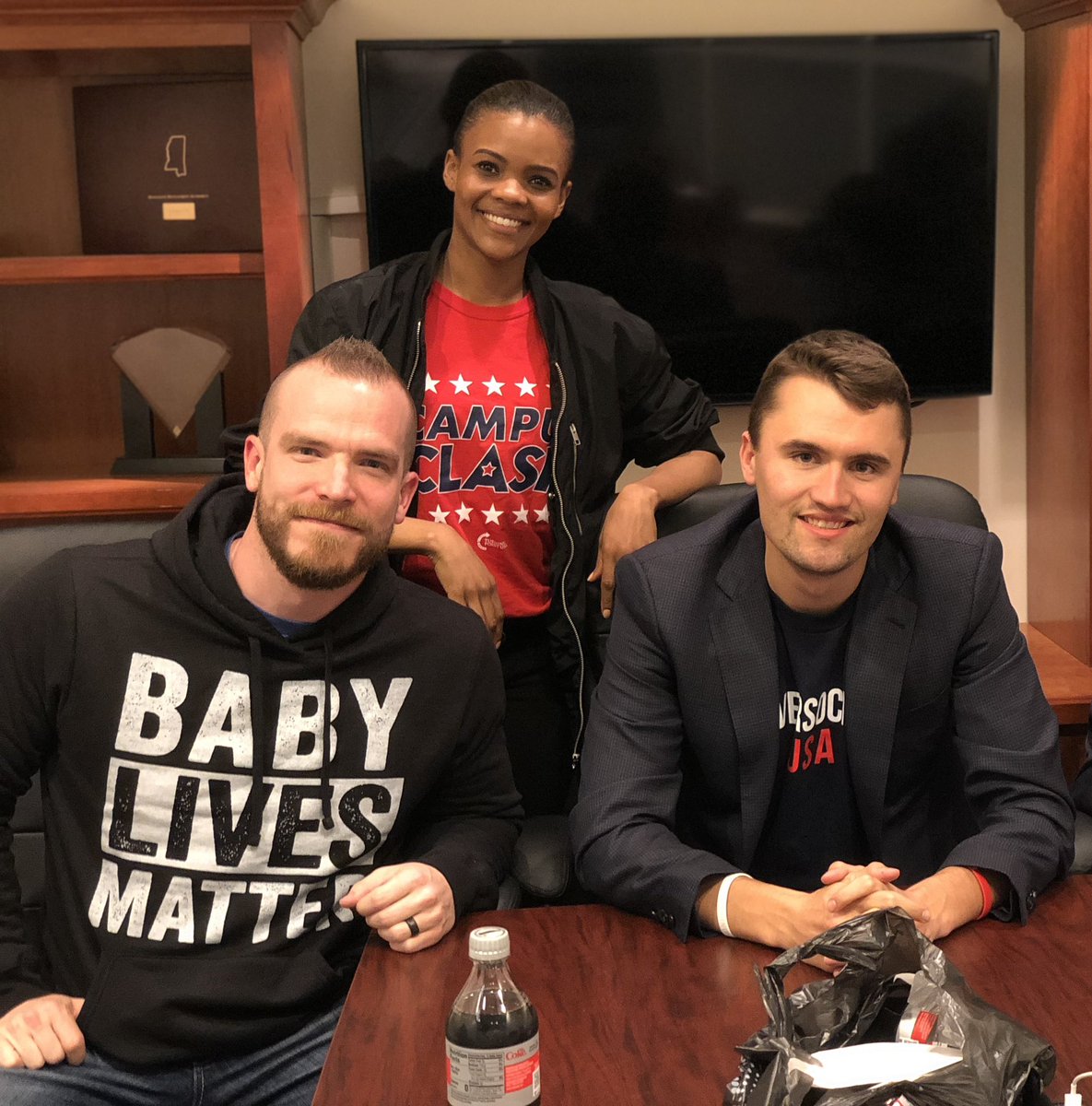 GrahamAllen's tweet image. Tomorrow, I’ll be responding to the vile and outrageous public accusations Candace Owens made about me —for calling her out on what she truly is.

She wants a war of words? Good.

If no one else is willing to stand up and challenge her narrative, fine — I will.

See you tomorrow.